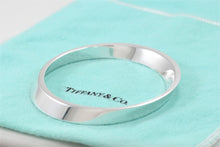 Load image into Gallery viewer, Tiffany &amp; Co. Silver Geometric Oval Bangle Bracelet
