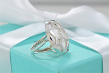 Load image into Gallery viewer, Tiffany &amp; Co. Paloma Picasso Silver Zellige Medallion White Onyx Ring Sz. 5
