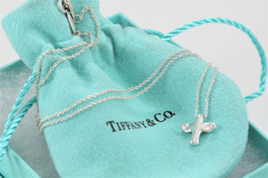 Tiffany & Co. Elsa Peretti Small Dove Bird Pendant Necklace