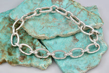 Load image into Gallery viewer, Tiffany &amp; Co. Silver Oval Clasp Link Connecting Bracelet
