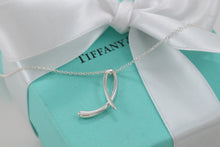 Load image into Gallery viewer, Tiffany &amp; Co. Elsa Peretti Silver Alphabet Letter &quot;L&quot; Pendant Necklace
