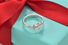 Load image into Gallery viewer, Tiffany &amp; Co. Paloma Picasso Silver Diamond Modern Heart Ring Sz. 7
