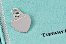 Load image into Gallery viewer, Return To Tiffany &amp; Co. Silver Small Heart Charm Snake Chain 16&quot; Necklace
