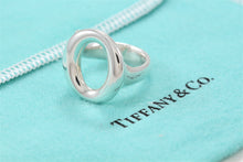 Load image into Gallery viewer, Tiffany &amp; Co. Elsa Peretti Silver Sevillana Band Ring
