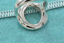 Load image into Gallery viewer, Tiffany &amp; Co. Elsa Peretti Silver Sevillana Band Ring
