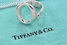 Load image into Gallery viewer, Tiffany &amp; Co. Elsa Peretti Silver Sevillana Band Ring
