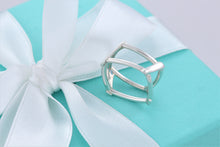 Load image into Gallery viewer, Tiffany &amp; Co. Silver Frank Gehry Open Torque Square Ring

