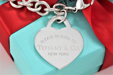 Load image into Gallery viewer, Return To Tiffany &amp; Co. Silver Extra Large Heart Charm Bracelet
