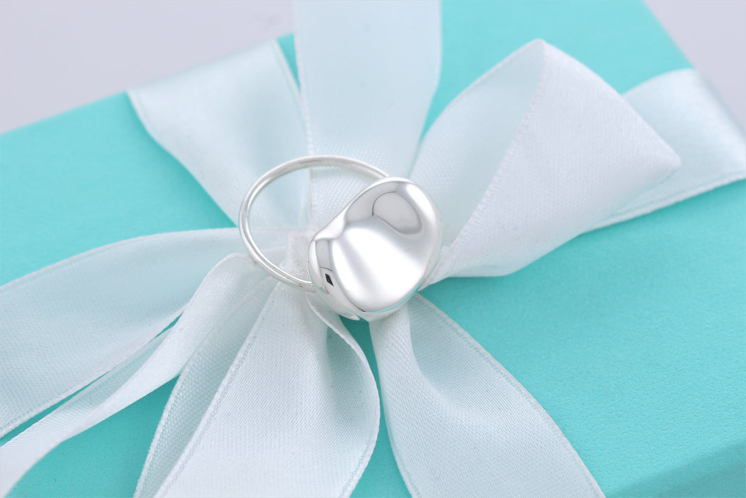 Tiffany & Co. Elsa Peretti Rotating Large Bean Ring