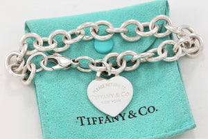 Return To Tiffany & Co. Silver Heart Charm 7.5'' Bracelet STANDARD