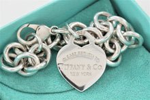 Load image into Gallery viewer, Return To Tiffany &amp; Co. Silver Heart Charm 7.5&#39;&#39; Bracelet STANDARD
