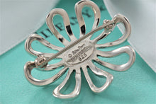 Load image into Gallery viewer, Tiffany &amp; Co. Paloma Picasso Silver Daisy Flower Brooch Pin
