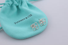 Load image into Gallery viewer, Tiffany &amp; Co. Elsa Peretti Small Quadrifoglio Earrings
