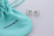 Load image into Gallery viewer, Tiffany &amp; Co. Elsa Peretti Small Quadrifoglio Earrings
