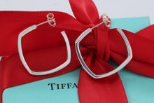 Load image into Gallery viewer, Tiffany &amp; Co. Frank Gehry Silver Square Torque 1&#39;&#39; Hoop Earrings
