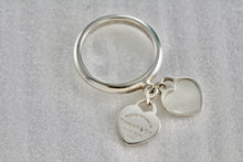 Load image into Gallery viewer, Return To Tiffany &amp; Co. Silver Mini Double Heart Ring Size 6
