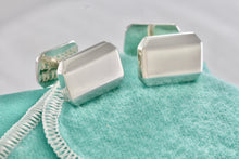 Load image into Gallery viewer, Tiffany &amp; Co. Mens Silver Vintage Rectangle Cufflinks
