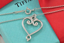 Load image into Gallery viewer, Tiffany &amp; Co. Paloma Picasso Silver Venezia Goldoni Heart Necklace
