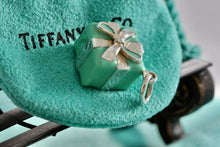 Load image into Gallery viewer, Tiffany &amp; Co. Silver Blue Enamel Giftbox Charm
