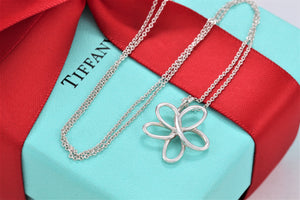 Tiffany & Co. Paloma Picasso Silver Villa Flower Necklace