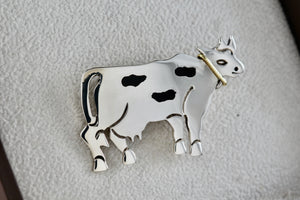 Taxco Mexico Sterling Silver Copper Black Enamel Cow Brooch Pin