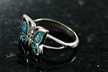 Load image into Gallery viewer, Silver Small Turquoise Chip Inlay Butterfly Ring Size 4.5
