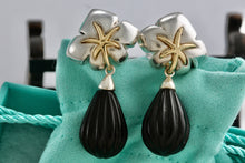 Load image into Gallery viewer, Tiffany &amp; Co. 18K Gold &amp; Silver Ivy Starfish Onyx Dangle Earrings
