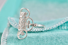 Load image into Gallery viewer, Tiffany &amp; Co. Paloma Picasso Silver Goldoni Quadruplo Ring
