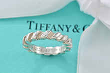 Load image into Gallery viewer, Tiffany &amp; Co. Atlas Silver Twist Groove Stripe Narrow Band Ring Size 5
