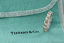 Load image into Gallery viewer, Tiffany &amp; Co. Atlas Silver Twist Groove Stripe Narrow Band Ring Size 5
