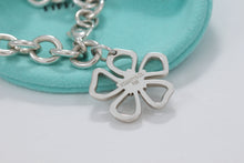 Load image into Gallery viewer, Tiffany &amp; Co. Nature Silver Open Flower Bracelet
