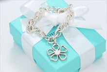 Load image into Gallery viewer, Tiffany &amp; Co. Nature Silver Open Flower Bracelet
