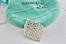 Load image into Gallery viewer, Tiffany &amp; Co. Paloma Picasso Silver Large Marrakesh Medallion Pendant Necklace
