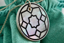 Load image into Gallery viewer, Tiffany &amp; Co. Paloma Picasso Marrakesh Zellige Mother of Pearl Disc Necklace
