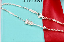 Load image into Gallery viewer, Tiffany &amp; Co. Silver Arrow Chain Bracelet
