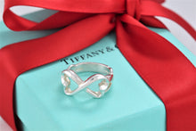 Load image into Gallery viewer, Tiffany &amp; Co. Paloma Picasso Silver Double Loving Heart Ring
