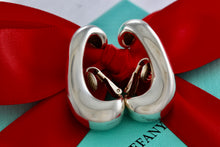 Load image into Gallery viewer, Tiffany &amp; Co. Silver MINAS Ear Clamp Clip-on Earrings

