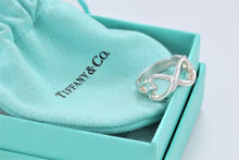 Load image into Gallery viewer, Tiffany &amp; Co. Paloma Picasso Silver Double Loving Heart Ring
