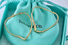 Load image into Gallery viewer, Tiffany &amp; Co. Elsa Peretti 18K Large Open Heart Hoop Earrings
