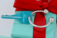 Load image into Gallery viewer, Tiffany &amp; Co. Silver Large Horseshoe Key ring Keychain 2001
