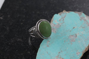 Native American Green Oval Turquoise Stone Sterling Silver Hand Made Ring Size 7