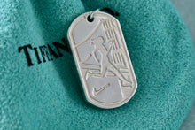 Load image into Gallery viewer, Tiffany &amp; Co. Silver Nike Women&#39;s Marathon 2012 Silver Dog Tag
