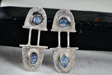 Load image into Gallery viewer, Sterling Silver Purple Amethyst Beads Paperclip Earrings
