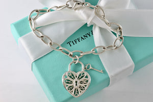 Tiffany & Co. Silver Keyhole Heart Filigree & Mini Key Pendant Oval Link 7.5" Bracelet