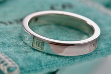 Load image into Gallery viewer, Tiffany &amp; Co. Atlas Silver Motif Narrow Band Ring
