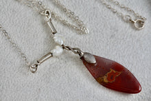 Load image into Gallery viewer, Sterling Silver Red Agate Pearl Bead Drop 20&quot; Necklace
