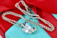 Load image into Gallery viewer, Tiffany &amp; Co. Angela Cummins Silver Large Bent Arrow Pendant Necklace
