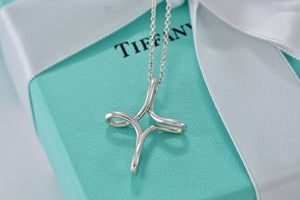 Tiffany & Co. Elsa Peretti Silver Large Inifinity Cross 18" Chain Necklace