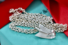 Load image into Gallery viewer, Tiffany &amp; Co. Angela Cummins Silver Large Bent Arrow Pendant Necklace
