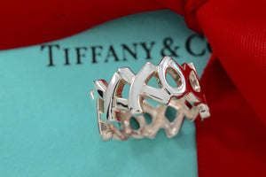 Tiffany & Co. Paloma Picasso Silver Hugs & Kisses Wide Band Ring